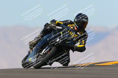 media/Oct-08-2022-SoCal Trackdays (Sat) [[1fc3beec89]]/Turn 9 (1pm)/